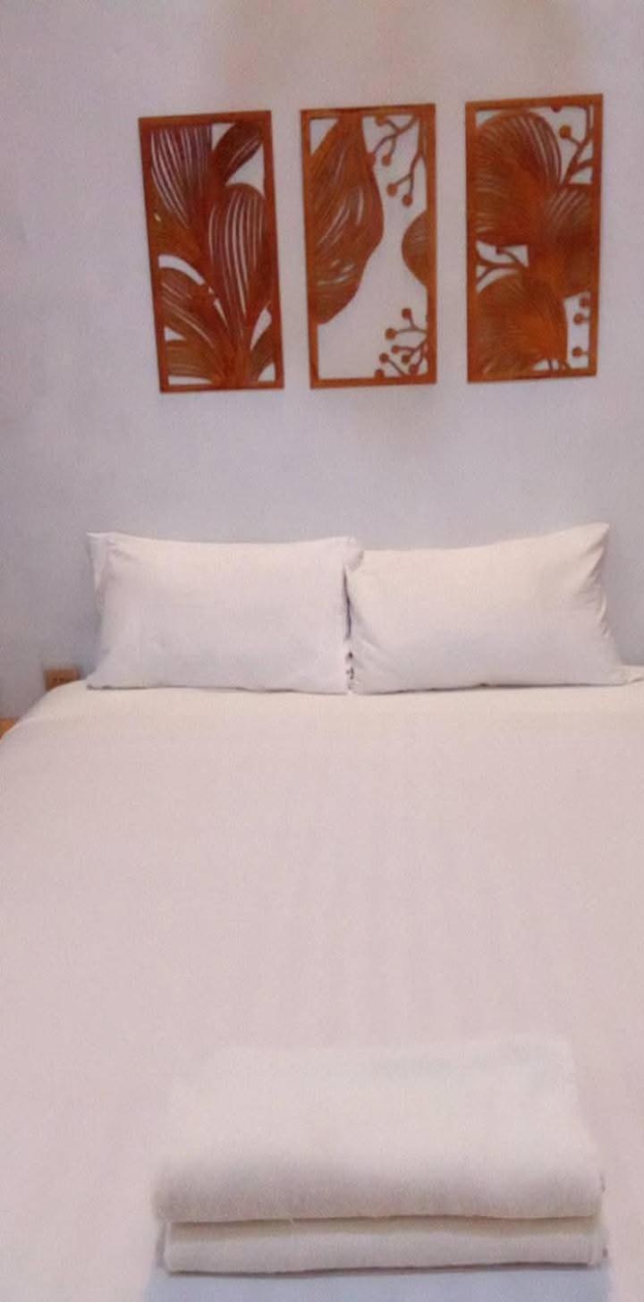 Cemare Cottage Lembar  客房 照片